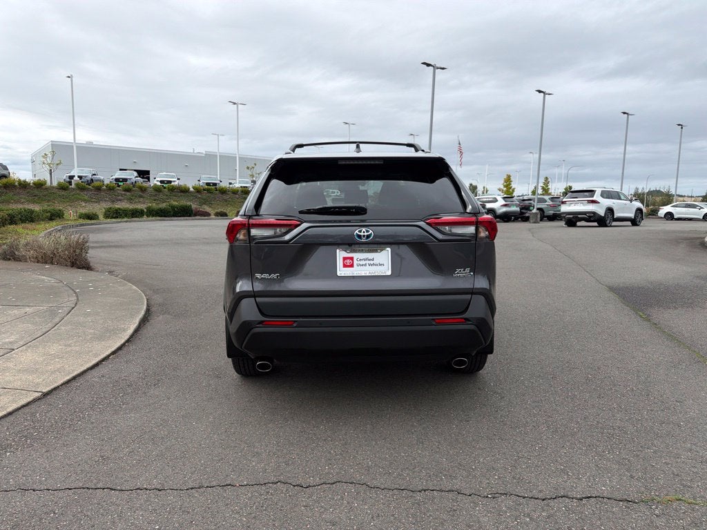 2024 Toyota RAV4 Hybrid XLE Premium