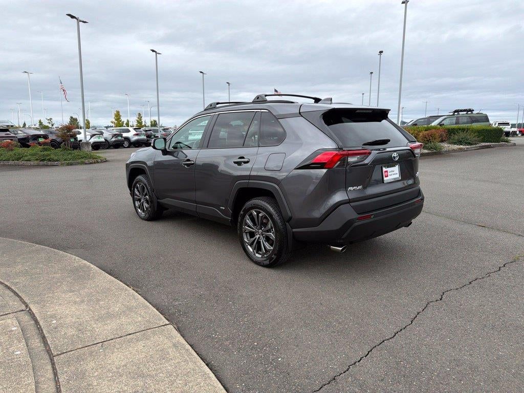 2024 Toyota RAV4 Hybrid XLE Premium