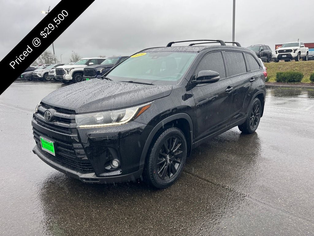 2019 Toyota Highlander SE