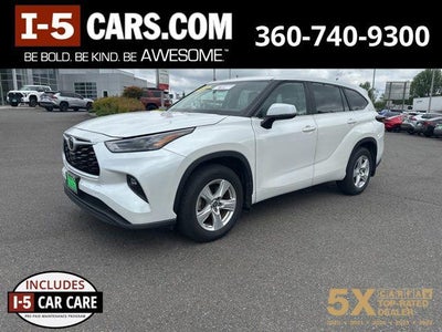 2024 Toyota Highlander LE