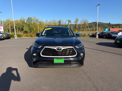 2024 Toyota Highlander XLE