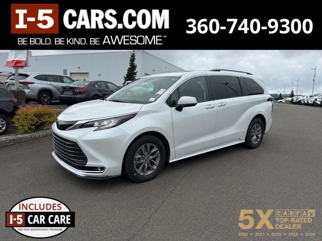 2023 Toyota Sienna XLE 8 Passenger