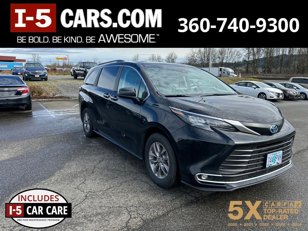 2024 Toyota Sienna XLE 8 Passenger