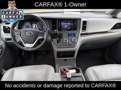 2017 Toyota Sienna XLE 8 Passenger