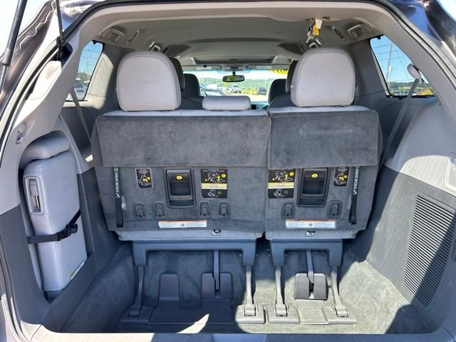 2017 Toyota Sienna XLE 8 Passenger
