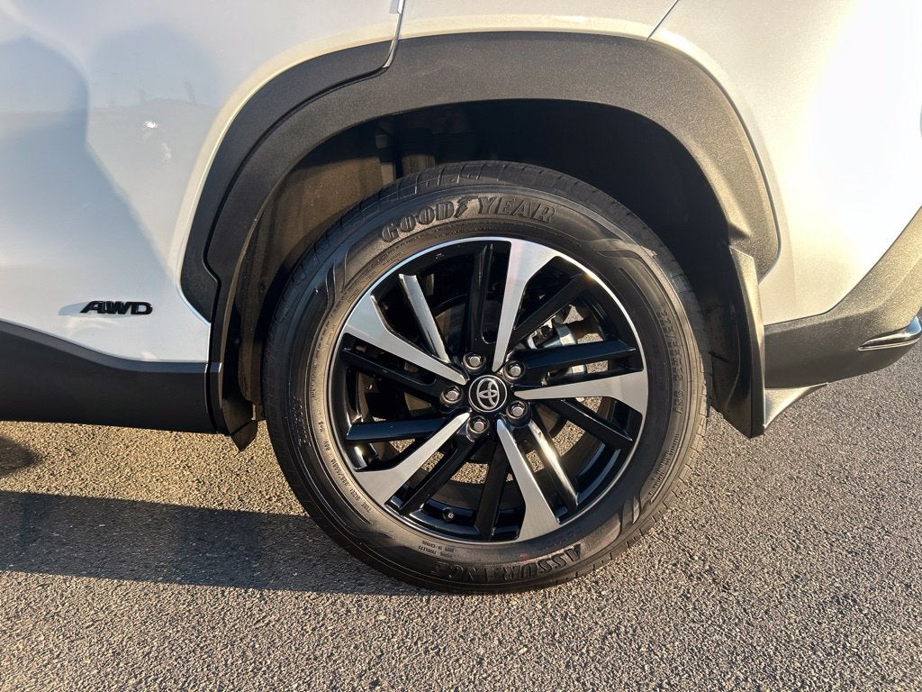 2024 Toyota Corolla Cross Hybrid XSE