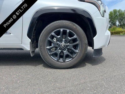2025 Toyota Sequoia Platinum