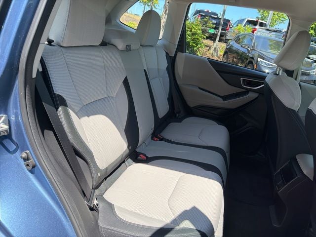 2023 Subaru Forester Base