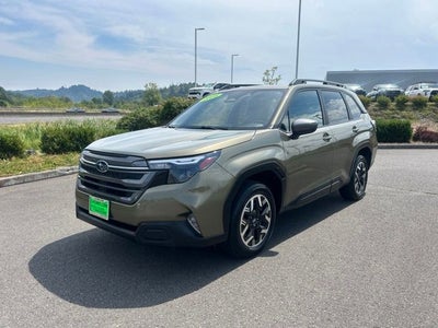 2025 Subaru Forester Premium