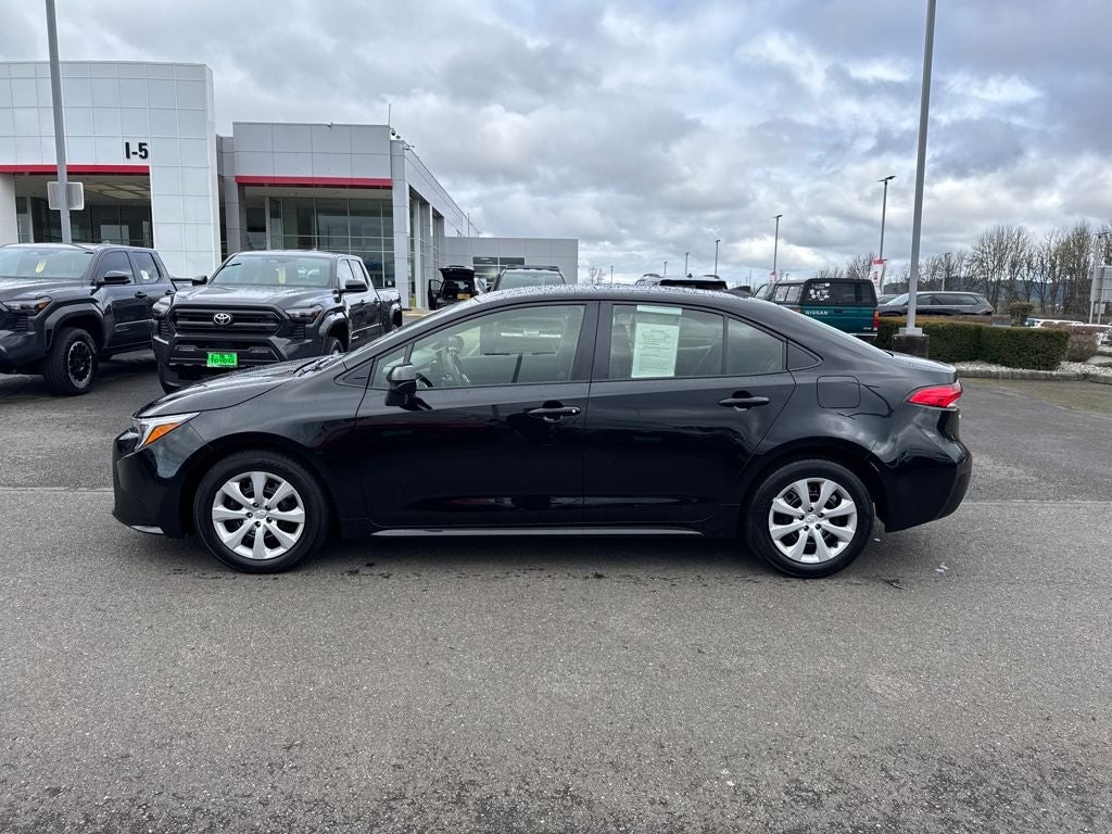 2025 Toyota Corolla Hybrid LE