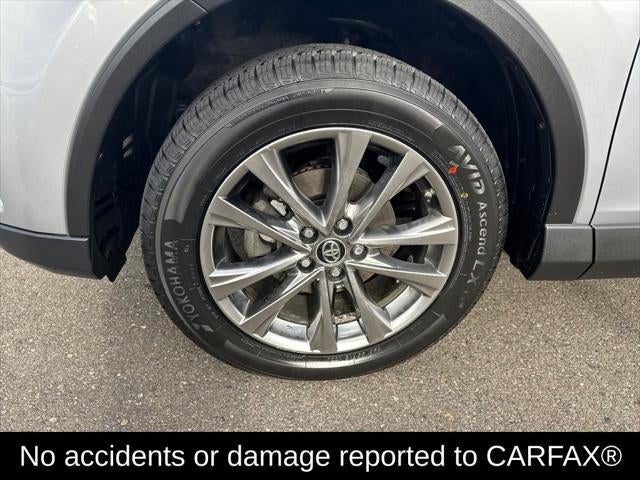 2017 Toyota RAV4 Hybrid Limited