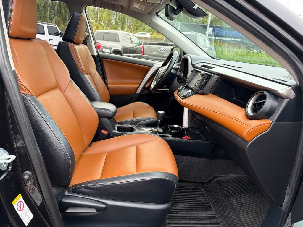 2016 Toyota RAV4 Hybrid Limited