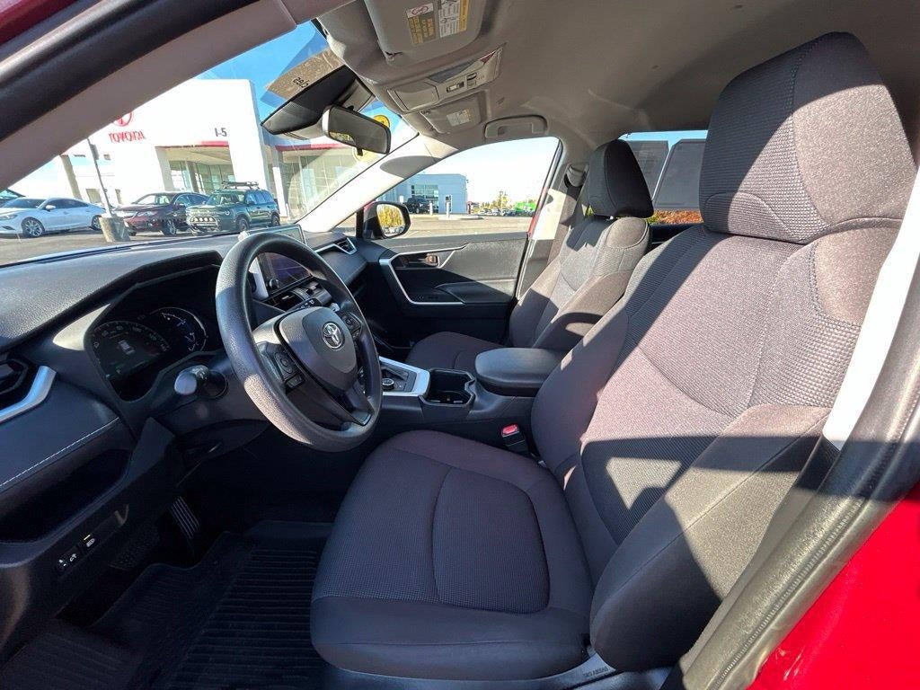 2023 Toyota RAV4 Hybrid LE