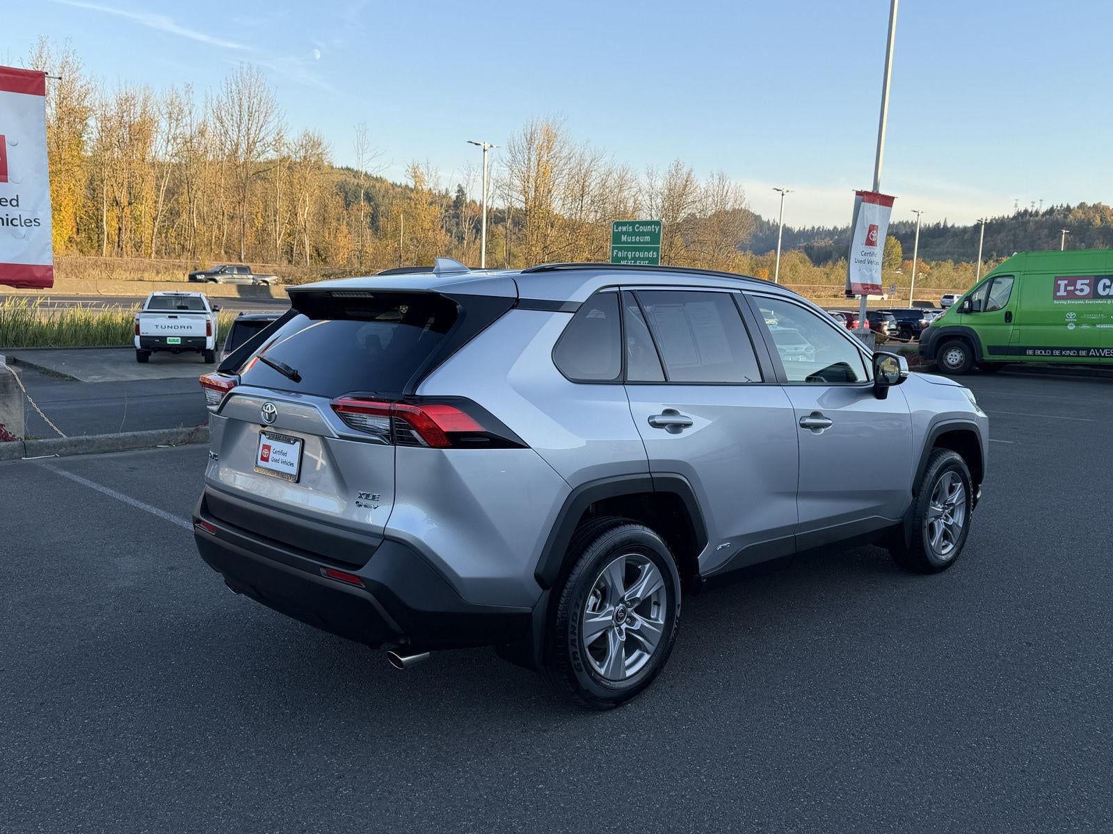 2025 Toyota RAV4 Hybrid XLE