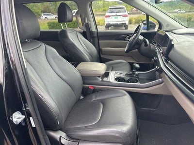 2025 Kia Carnival LXS