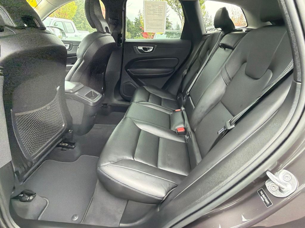2023 Volvo XC60 B5 Core