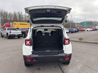 2023 Jeep Renegade Trailhawk