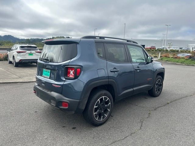 2023 Jeep Renegade Trailhawk