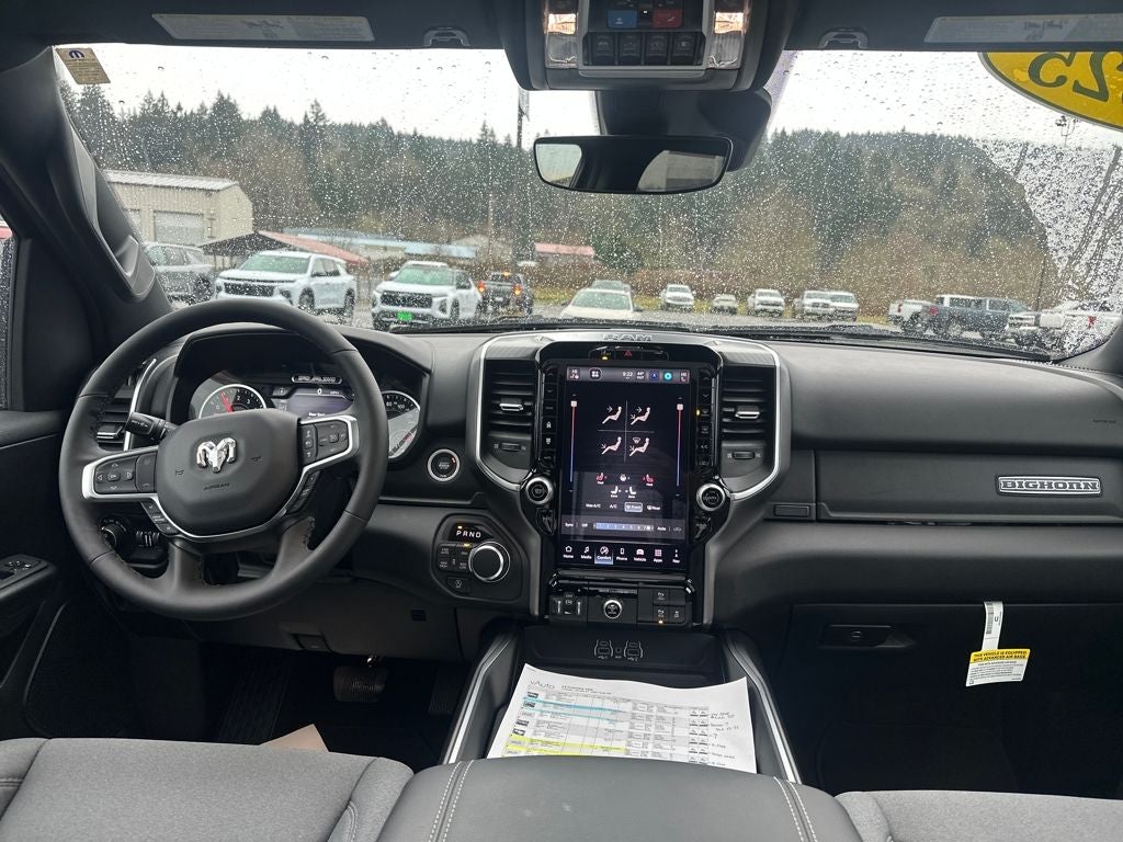 2025 RAM 1500 Big Horn Crew Cab 4x4 5'7' Box