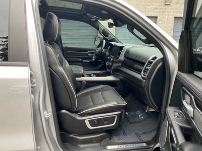 2022 RAM 1500 Laramie Crew Cab 4x4 5'7' Box