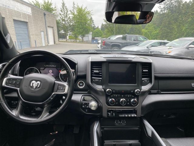 2022 RAM 1500 Laramie Crew Cab 4x4 5'7' Box