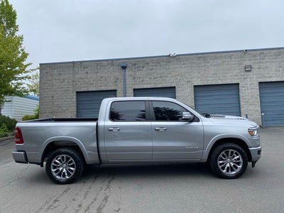 2022 RAM 1500 Laramie Crew Cab 4x4 5'7' Box