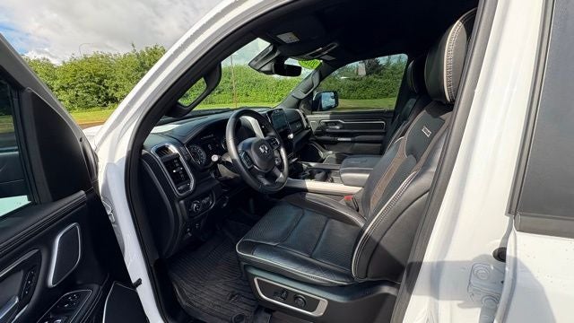 2023 RAM 1500 Laramie Crew Cab 4x4 5'7' Box