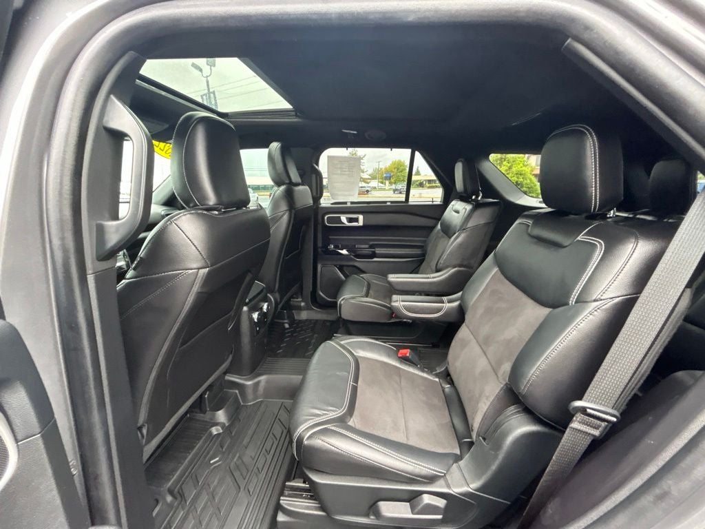 2022 Ford Explorer ST