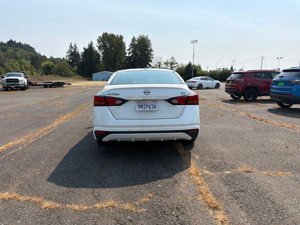 2024 Nissan Altima SV FWD