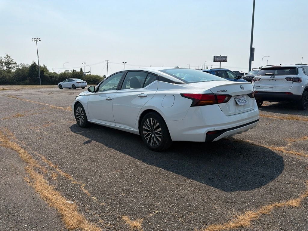 2024 Nissan Altima SV FWD