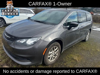 2023 Chrysler Voyager LX