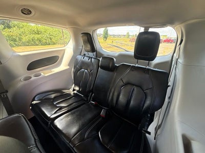 2023 Chrysler Pacifica Hybrid Touring L