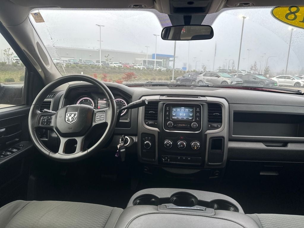 2018 RAM 3500 Tradesman Crew Cab 4x4 8' Box