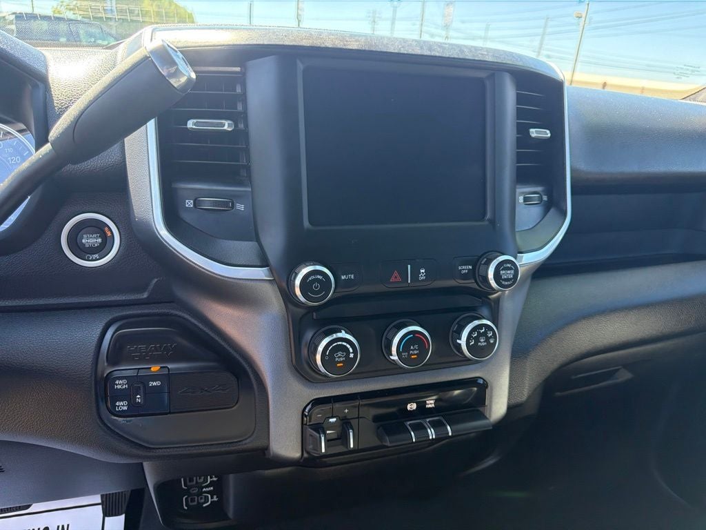2022 RAM 2500 Big Horn Crew Cab 4x4 6'4' Box