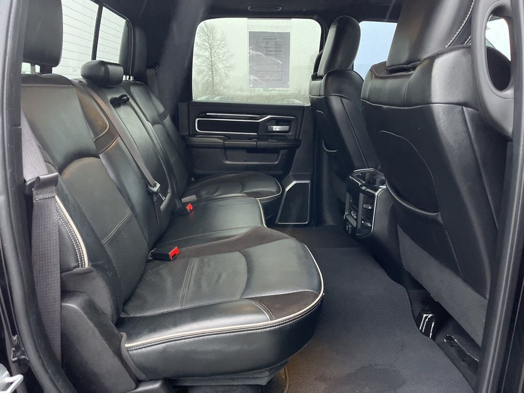 2019 RAM 2500 Laramie Crew Cab 4x4 6'4' Box