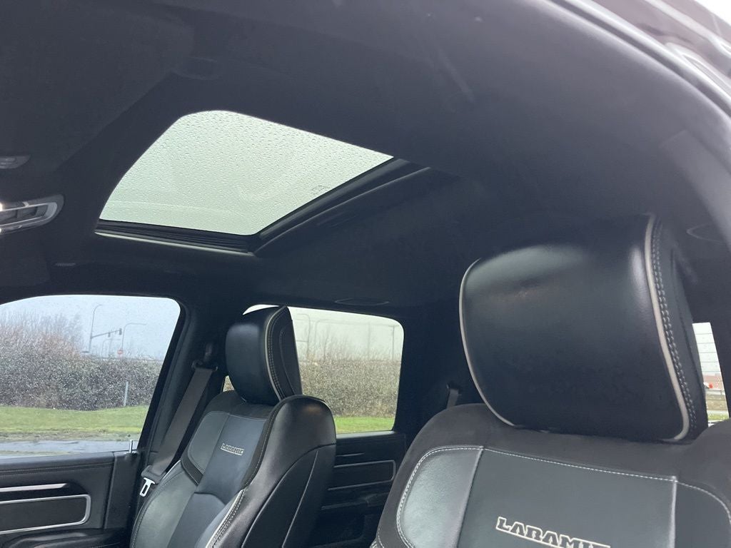 2019 RAM 2500 Laramie Crew Cab 4x4 6'4' Box