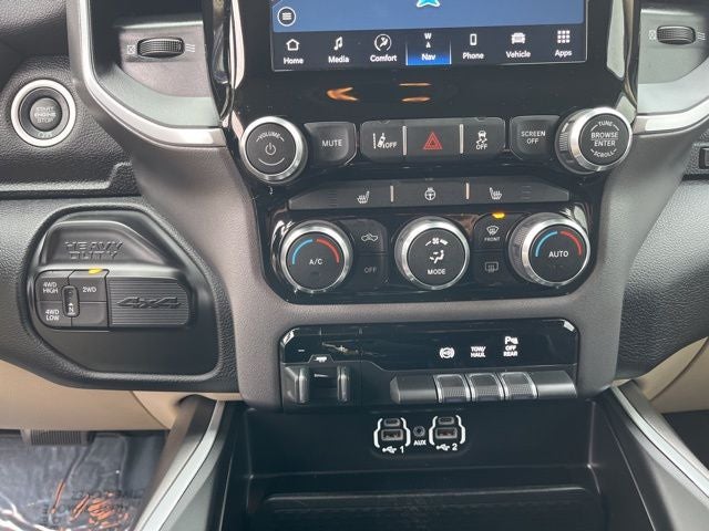 2022 RAM 2500 Big Horn Mega Cab 4x4 6'4'' Box