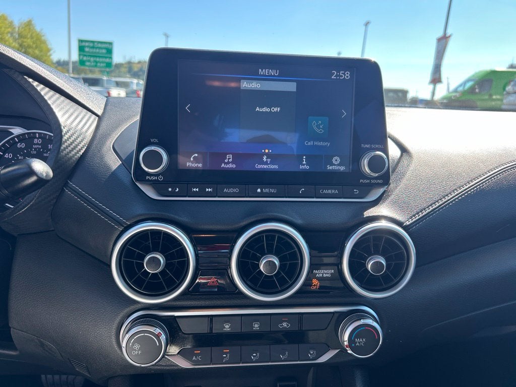 2024 Nissan Sentra SV Xtronic CVT