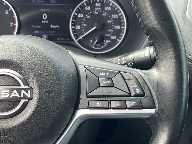 2024 Nissan Sentra SV Xtronic CVT