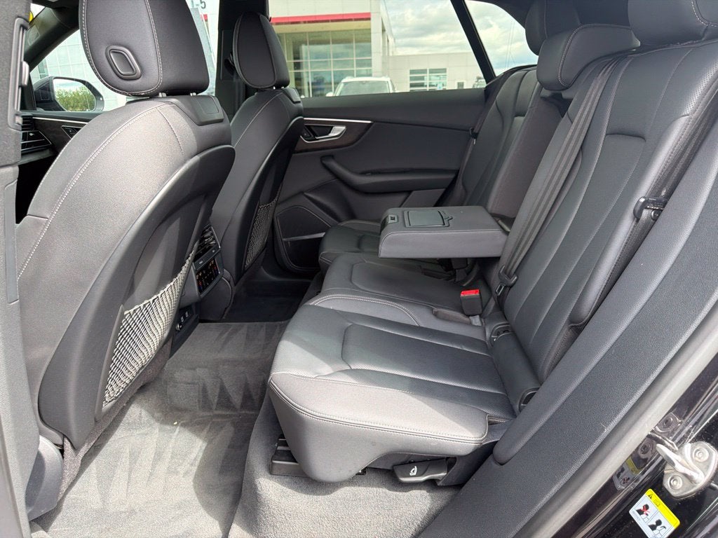 2020 Audi Q8 Premium Plus 55 TFSI quattro Tiptronic