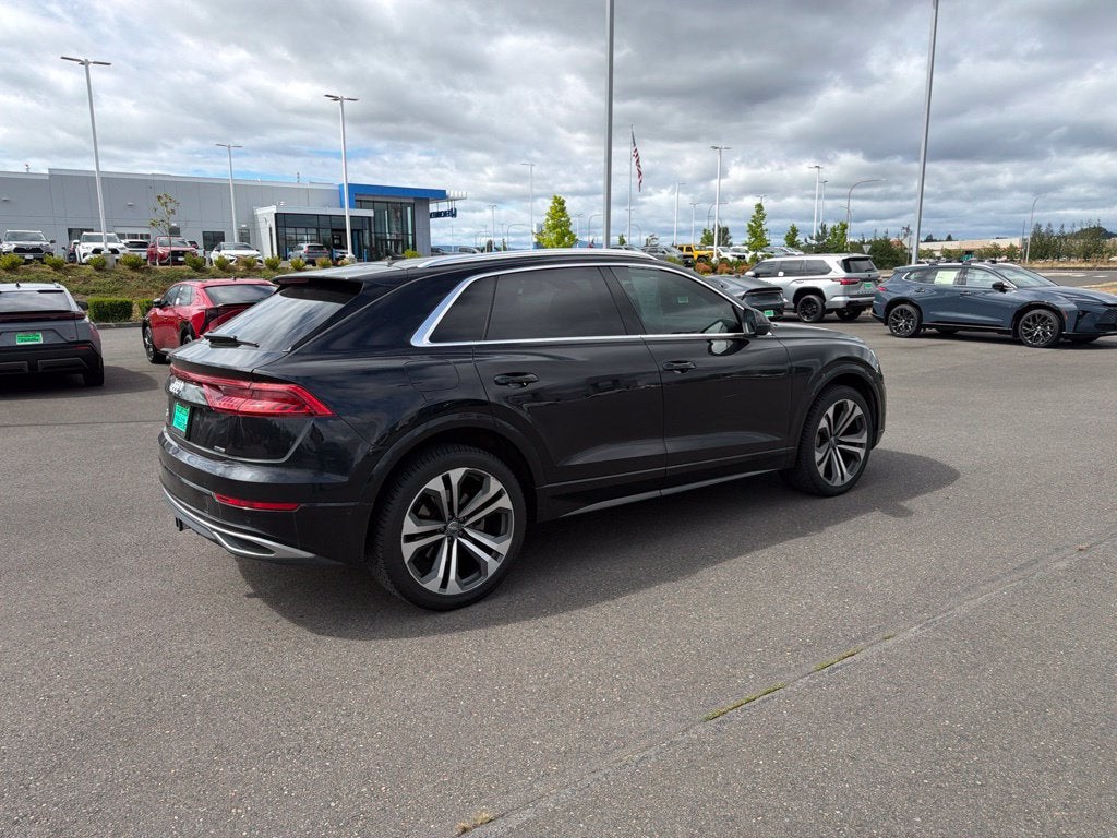 2020 Audi Q8 Premium Plus 55 TFSI quattro Tiptronic