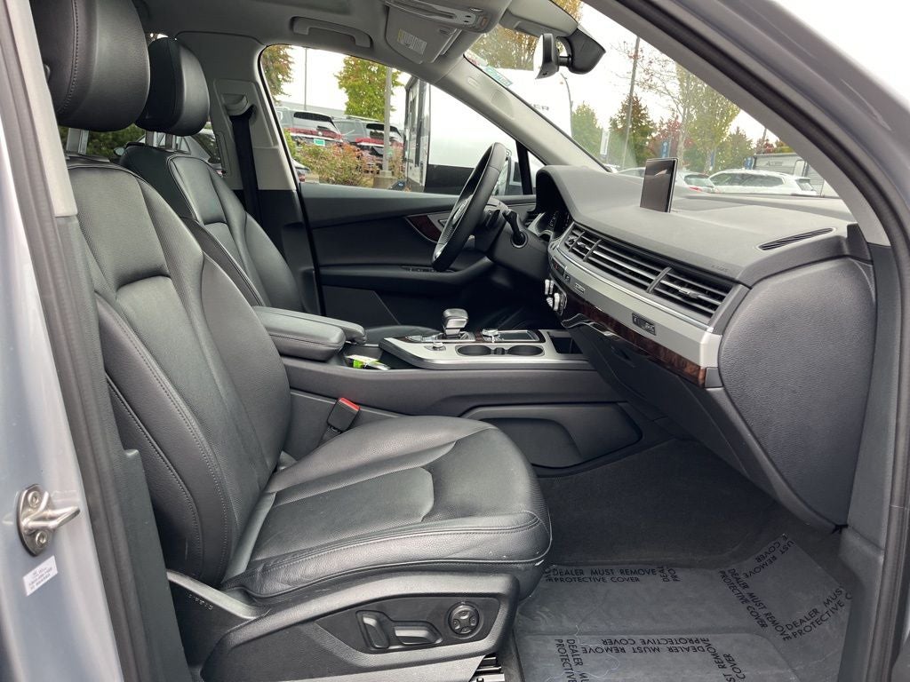 2019 Audi Q7 45 SE Premium