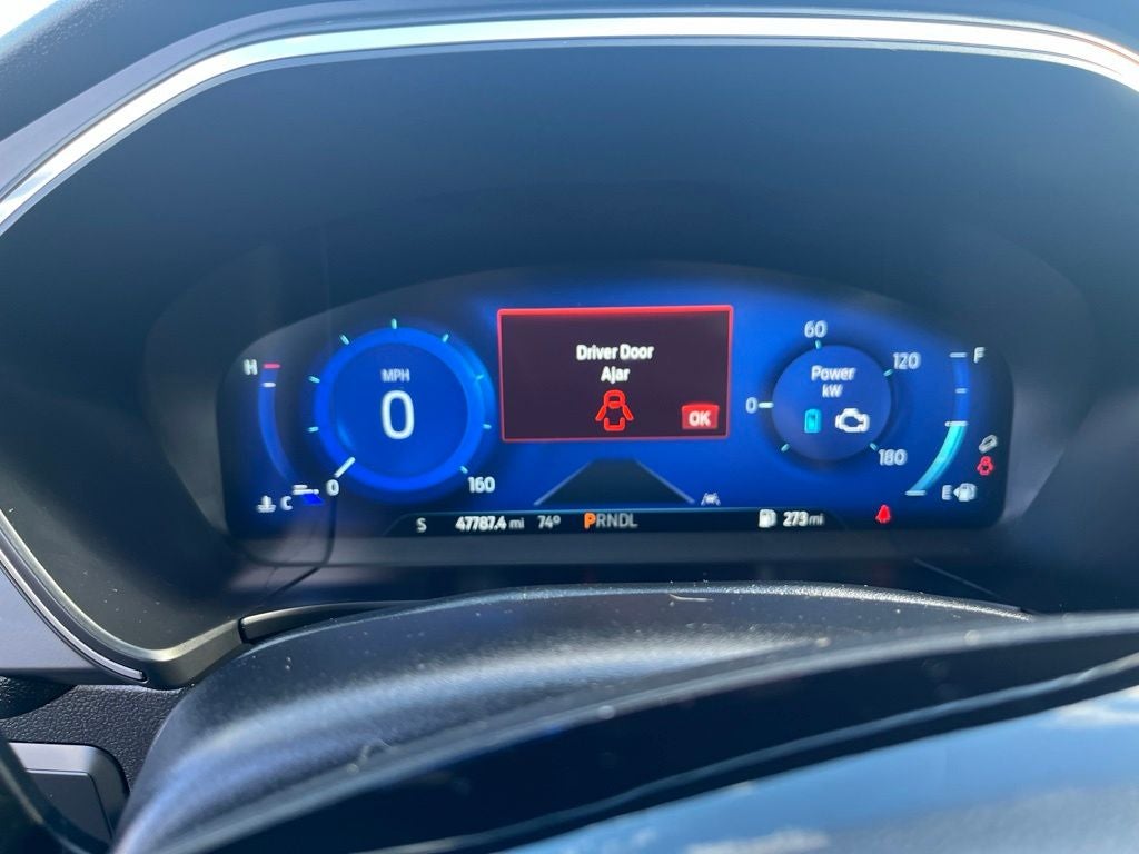 2021 Ford Escape Hybrid Titanium
