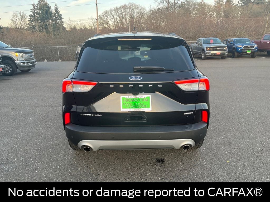 2022 Ford Escape Hybrid Titanium