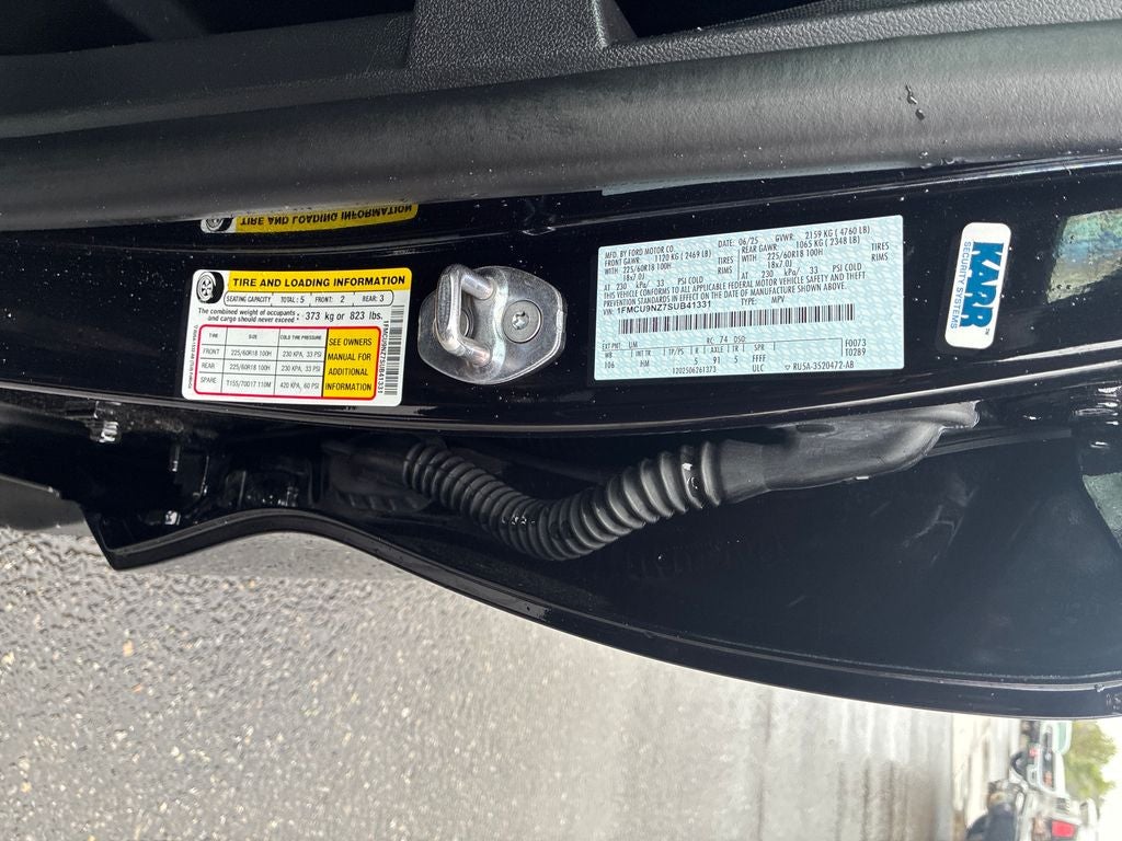 2025 Ford Escape Hybrid ST-Line Select