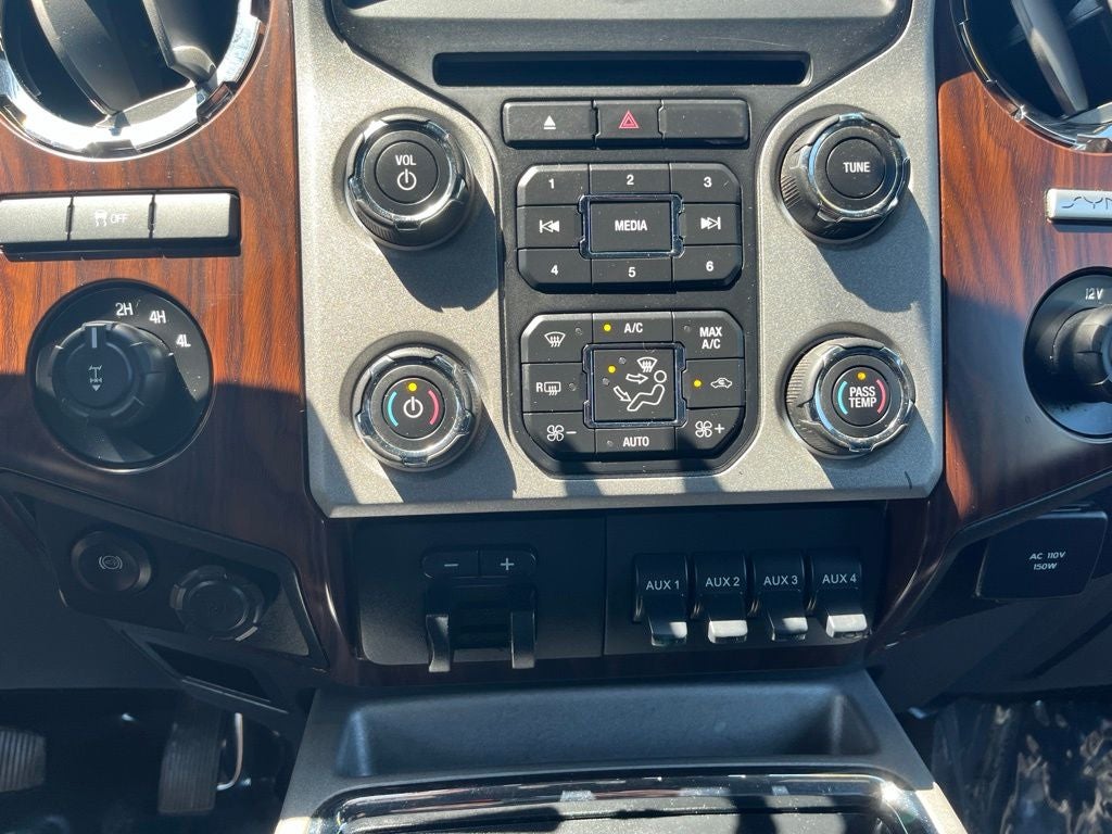 2015 Ford F-350SD Lariat