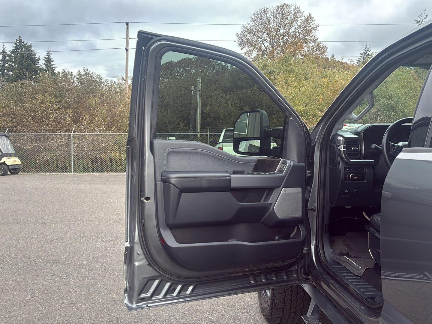 2023 Ford Super Duty F-250 Lariat
