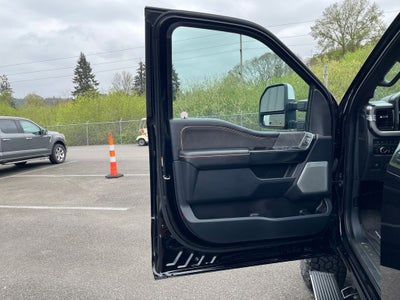 2023 Ford F-350SD Platinum