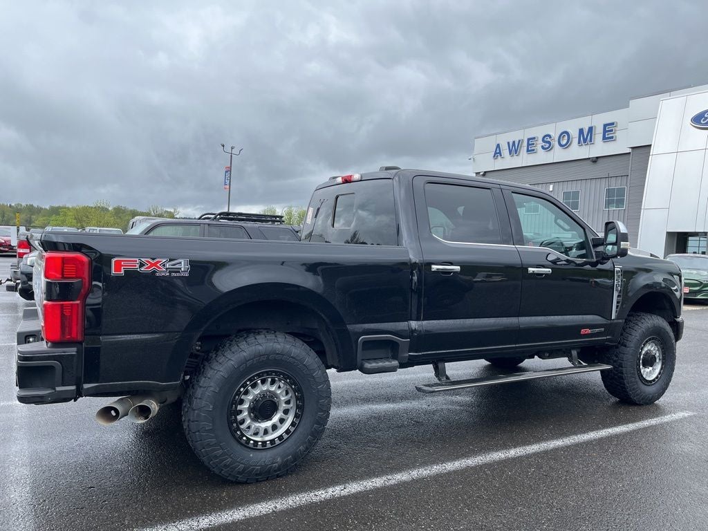 2023 Ford F-350SD Platinum