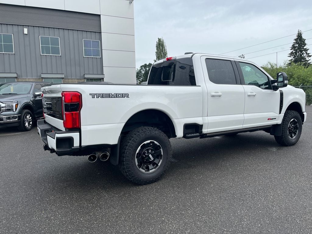 2025 Ford F-350SD Platinum